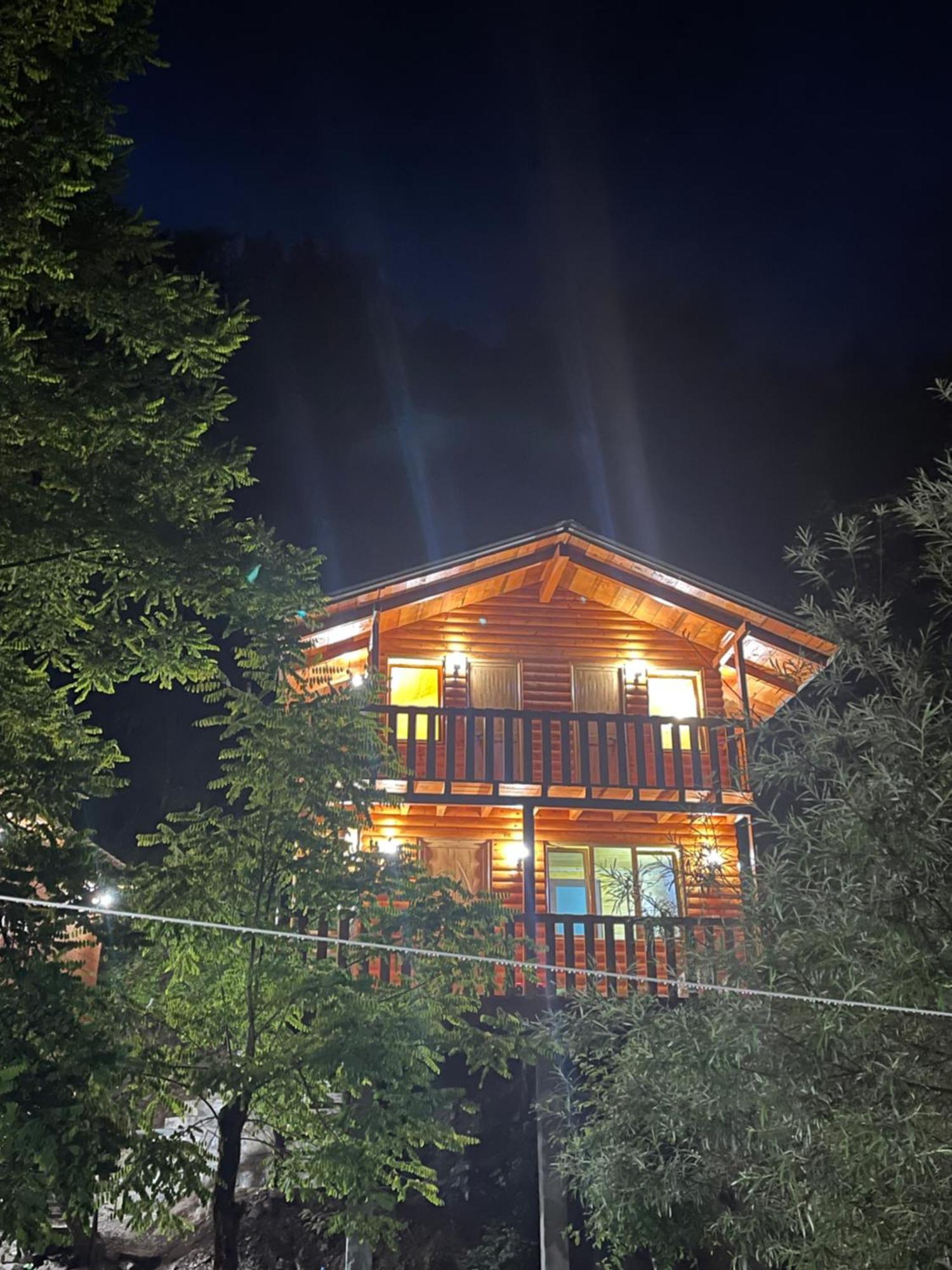 Guri I Lekes Guesthouse Moll' e Shoshit Dış mekan fotoğraf