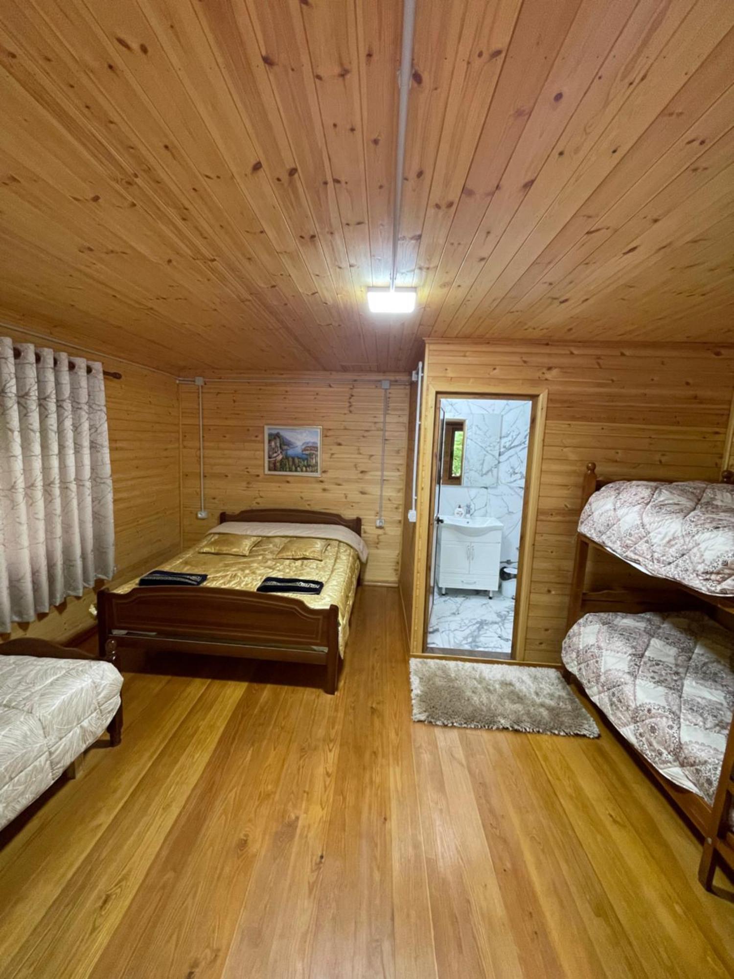 Guri I Lekes Guesthouse Moll' e Shoshit Dış mekan fotoğraf