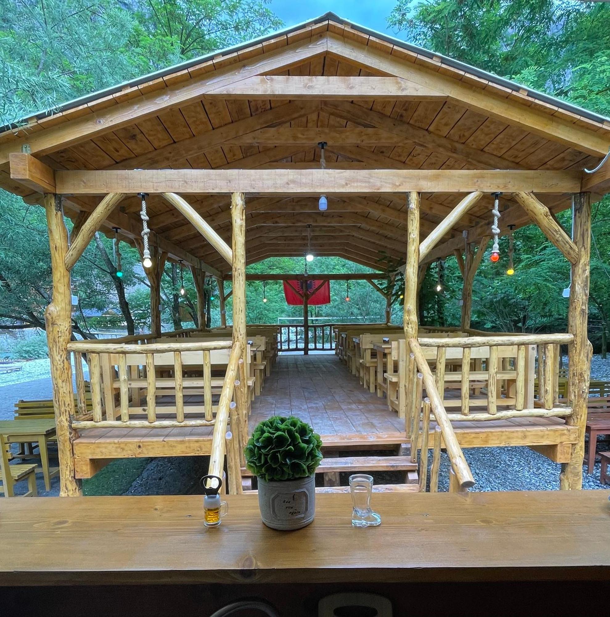 Guri I Lekes Guesthouse Moll' e Shoshit Dış mekan fotoğraf