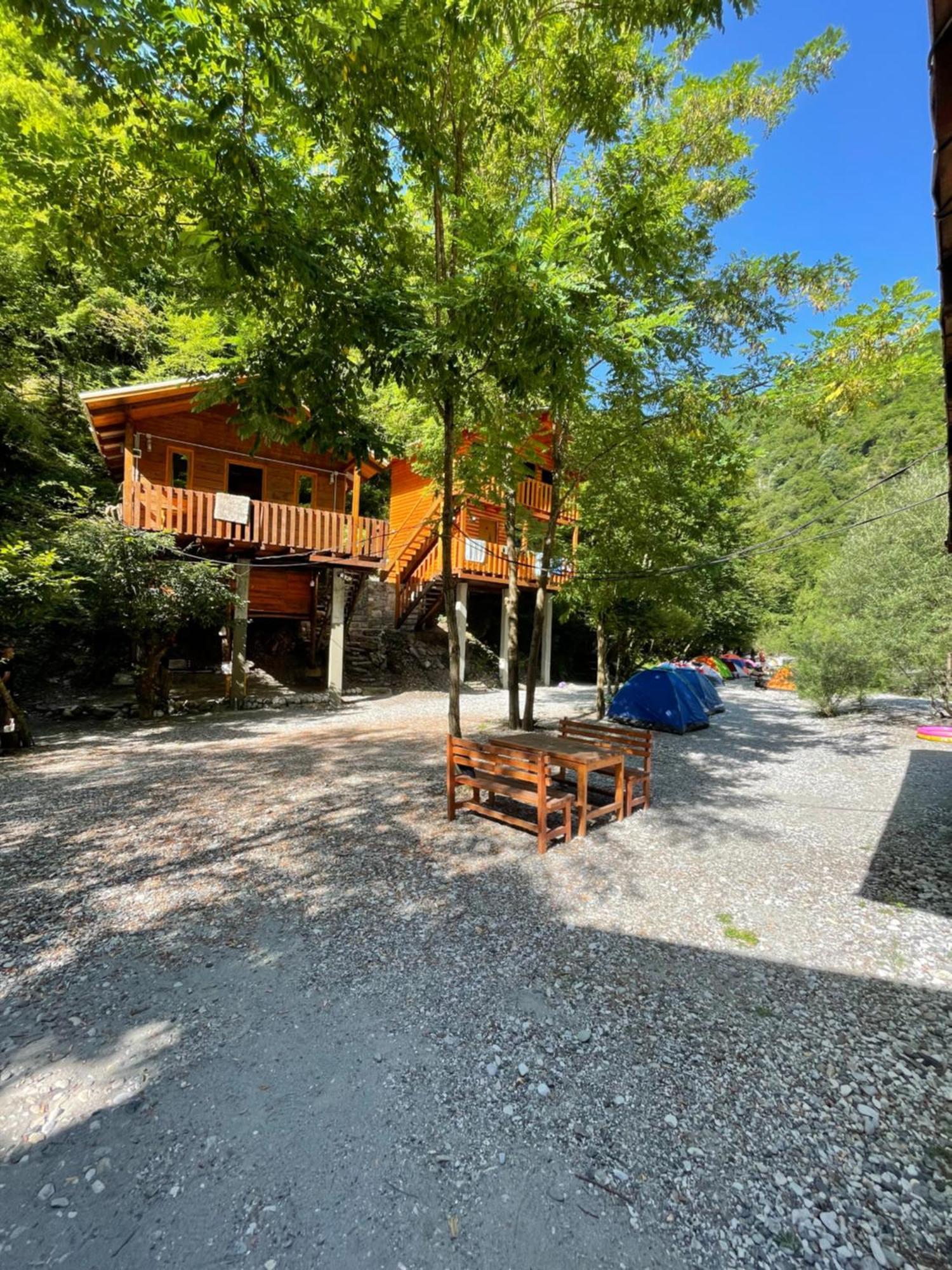 Guri I Lekes Guesthouse Moll' e Shoshit Dış mekan fotoğraf