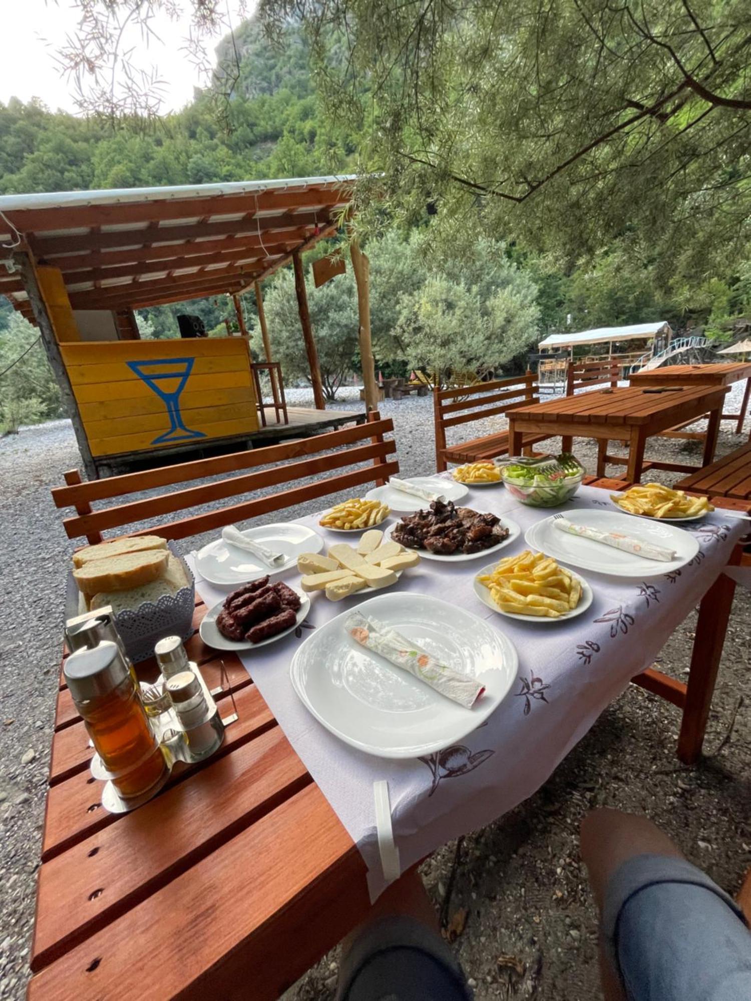 Guri I Lekes Guesthouse Moll' e Shoshit Dış mekan fotoğraf