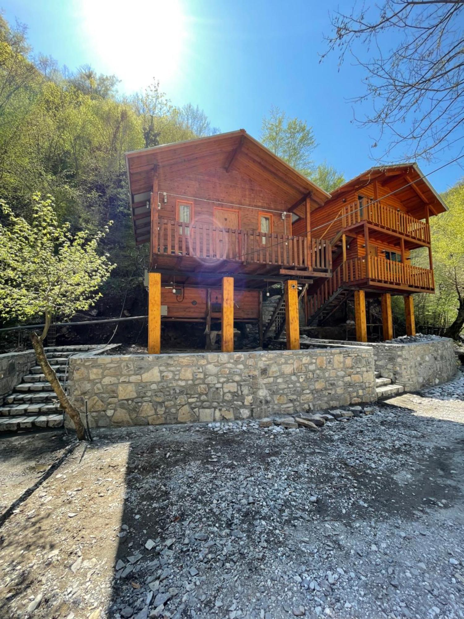Guri I Lekes Guesthouse Moll' e Shoshit Dış mekan fotoğraf